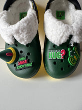 Load image into Gallery viewer, Elf Crocs Size 11C
