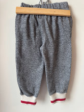 Load image into Gallery viewer, Roots Salt &amp; Pepper Sweats 2T
