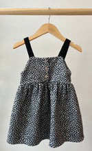 Load image into Gallery viewer, Zara Cheetah Dress 3-4Y
