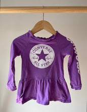 Load image into Gallery viewer, Converse Top 2T
