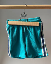 Load image into Gallery viewer, Osh Kosh Jogging Shorts 3T
