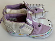 Load image into Gallery viewer, Vans Unicorn Sneaks Size 4
