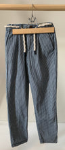 Load image into Gallery viewer, Zara Stripe Pant With Rope Belt Size 9
