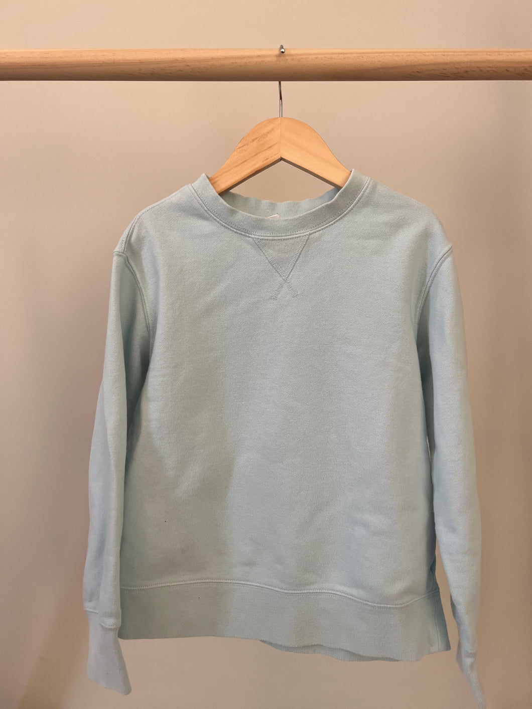 UniQlo Crewneck 9-10 Years