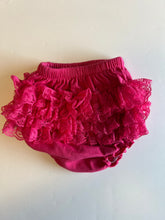 Load image into Gallery viewer, Lace Ruffle Diaper Cover 0-3M
