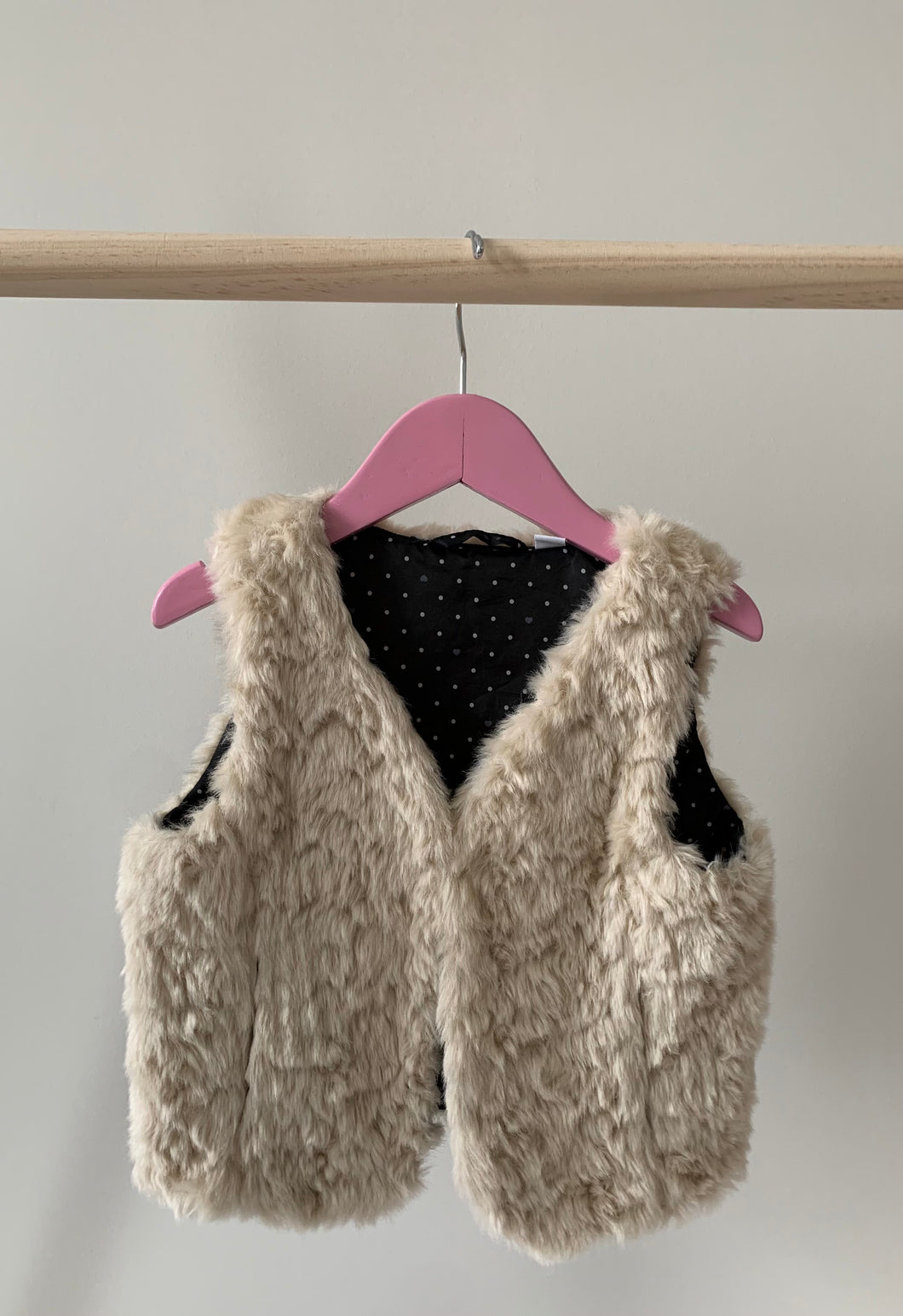 Uniqlo Faux Fur Vest 3-4 Years