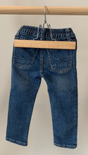 Load image into Gallery viewer, Hudson Skinny Jean 24M
