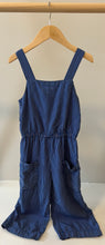 Load image into Gallery viewer, Gymboree Striped Romper Size 6
