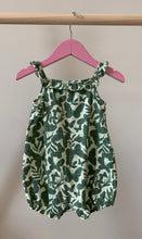 Load image into Gallery viewer, Joe Fresh Romper 12-18M
