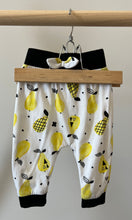 Load image into Gallery viewer, Pear Pants 6M
