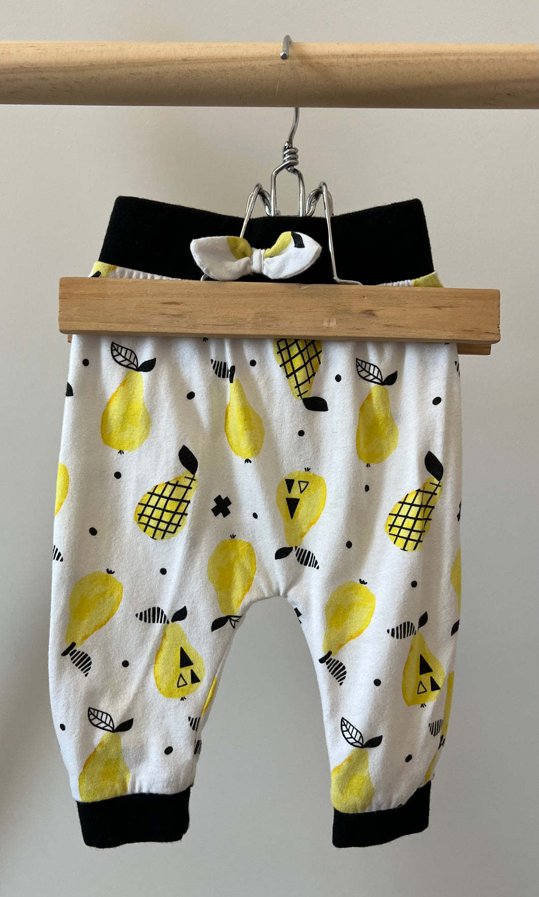 Pear Pants 6M