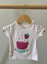 Load image into Gallery viewer, Hatley Cupcake Tee 6-9M

