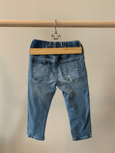 Load image into Gallery viewer, babyGap Skinny Jean 18-24M
