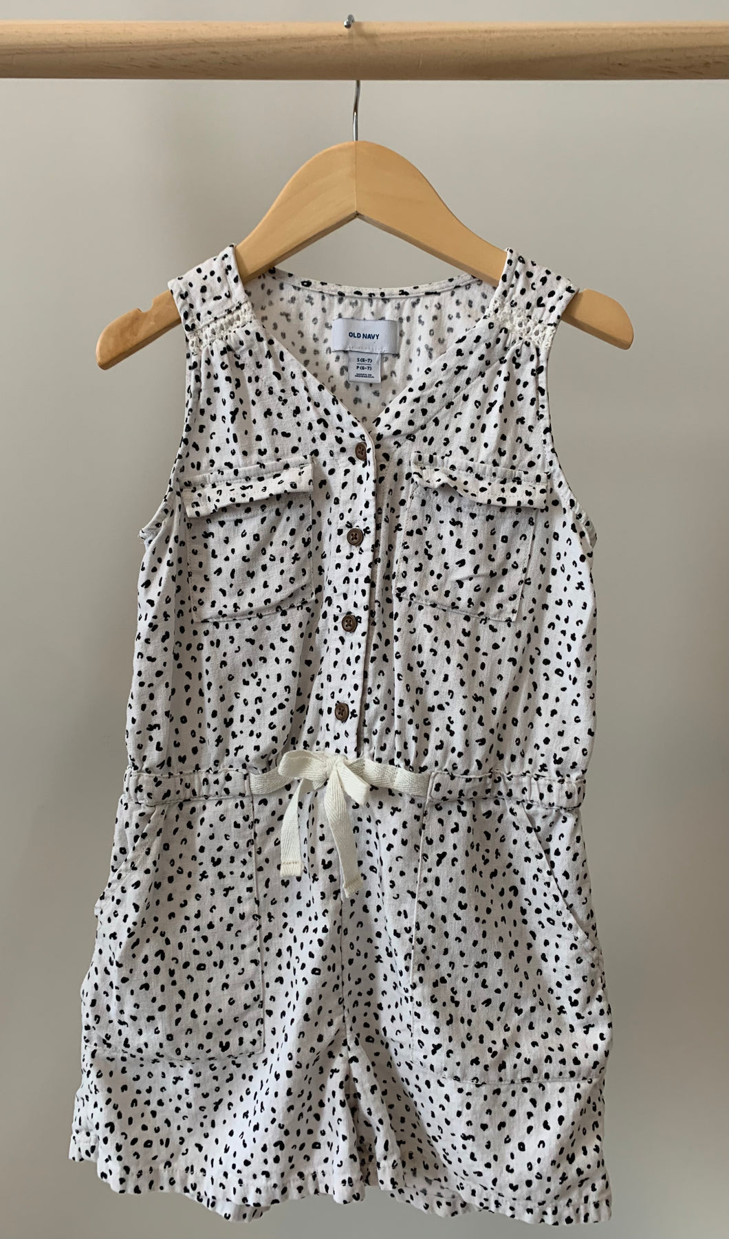 Old Navy Romper Size 6-7