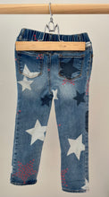 Load image into Gallery viewer, babyGap Stars Jeans Size 4
