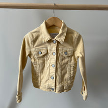 Load image into Gallery viewer, Old Navy Jean Jacket Size 5
