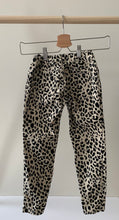 Load image into Gallery viewer, Cheetah Print Jean 6X/7
