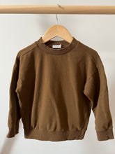 Load image into Gallery viewer, Phil &amp; Phae Oversized Sweater Size 4
