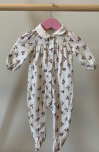 Load image into Gallery viewer, Organic Cotton babyGap Footie 3-6M
