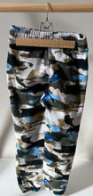 Load image into Gallery viewer, Abercrombie Kids Camo Sweats Size 9-10
