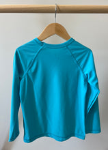 Load image into Gallery viewer, babyGap Rashguard 5 Years
