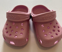 Load image into Gallery viewer, Crocs INF 2/3
