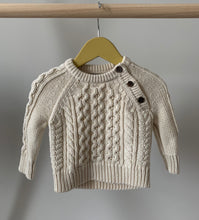 Load image into Gallery viewer, babyGap Knit Sweater 3-6M
