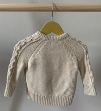 Load image into Gallery viewer, babyGap Knit Sweater 3-6M
