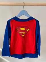 Load image into Gallery viewer, *With tags* babyGap Caped Superman T Size 3
