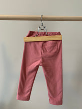 Load image into Gallery viewer, Uniqlo Slim Fit Sweat Pant 12M
